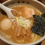 「味玉らーめん」（850円）です