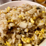 ゆるり 中華食堂 癒食同源 - パラパラ炒飯は箸では食べずらい^^;