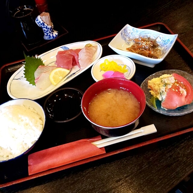お食事処 よしの よしの 和歌山市 居酒屋 ネット予約可 食べログ お食事処 よしの よしの 和歌山市 居酒屋 ネット予約可 食べログ