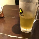 じとっこ - ビールだと思っちゃいけませんよ。お茶です！だけど嬉しいですね。ジョッキなんて！