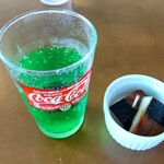 フジカントリークラブ - 飲み放題のソフトドリンクとデザート（磯部焼き）