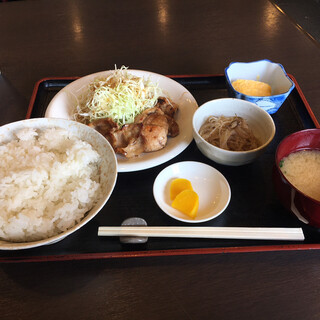 大寿 - 料理写真:日替りのご飯大盛り550円