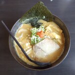 北海道らーめん 奥原流 久楽 - 「白味噌」870円→500円。