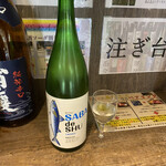 Yonjuunanatodoufukenno Nihonshu Seizoroi Fujikishouten - 鯖にあう日本酒