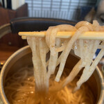 博多あかちょこべ - 蕎麦のような麺です