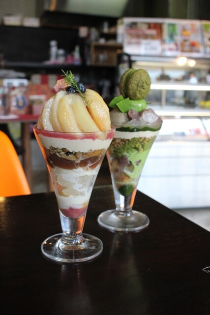 パフェ オーガニックないちごパフェ』by わじゅ : カフェ マリエ (caf'e