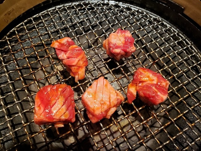 ワンカルビ 朝霧店 1カルビ 朝霧 焼肉 食べログ