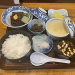 吉宗 - 角煮定食（1705円）