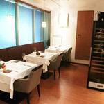 イル プレージョ - 奥のエリア