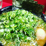 ラーメン 杉田家 - 