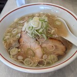 ラーメン一刻 - 牛骨ラーメン（塩）