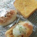 珈琲とパンの店 美豆木 - ビーフカレーパン、たまごカレーパン、フレンチトースト