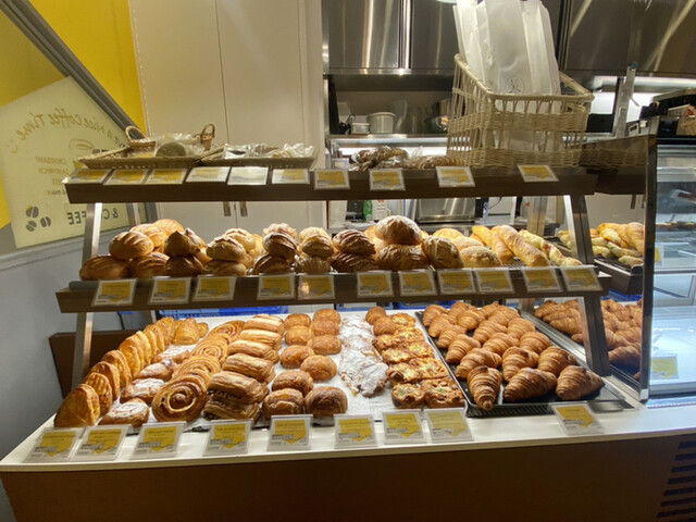 アンドコーヒー メゾンカイザー ムスブ田町店 Coffee Maison Kayser 田町 カフェ 食べログ