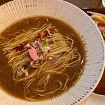 御前崎レストラン たわら屋 - まる鶏新秋刀魚醤油950円