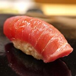 日本橋蛎殻町 すぎた - 鮪の中トロ