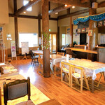 カフェ ひよっこ - 店内