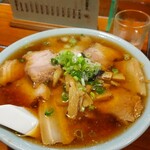 やまや食堂 - んまいチャーシュー麺