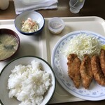 めし家かつとく - 料理写真:ヒレカツ定食（1,300円）