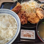 吉野家 - 唐揚げ定食（ご飯大盛）