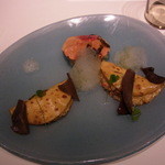 本日の前菜　山口県産藻屑蟹のオムレツ　トリュフ乗せ