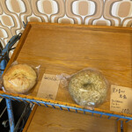 ベーグル研究所matatabi - 岩塩のヤツも、買ってあげればよかったかなぁ〜T^T