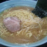 麺屋　だし○ - しょう油ラーメン（580円）＋大盛／2玉（200円）