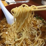 祥龍房 - 醤油ラーメンの麺