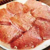 焼肉うしごろ 新宿三丁目店 - 