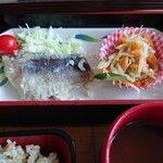 さくらんぼ - 2108-2魚