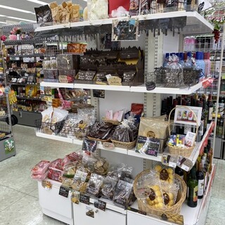 Charley レインボーロード店 チャーリー 三条 高松 その他 食べログ Charley レインボーロード店 チャーリー 三条 高松 その他 食べログ