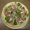 RAFFINATO Pizzeria - いちじくと生ハムとゴルゴンゾーラチーズのピザ