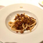 Giglio - 千葉産コレナイ豚肉を白ワインで煮込んだソース イ・ピーチ