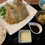 里伊 - 鰯フライ定食750円