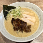 チャーシュー 豚鶏節らーめん4.0 ￥1000