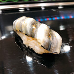 寿司大 - 新子3枚