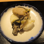 良理 - 牡蠣と長芋の生姜胡椒ソース