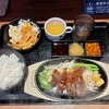 1ポンドのステーキハンバーグタケル 南森町店