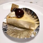 菓子工房 おおはら - ミルクレープ　¥270　切るときﾌﾟﾘﾌﾟﾘﾌﾟﾘ…これ大好き