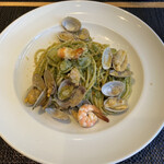 Trattoria La Rocca - 海老とアサリのジェノベーゼです