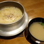 Momijitei - 鯛釜飯と味噌汁