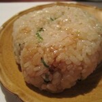 波華楼 - 炊き込み御飯をおにぎりにしてくれました。