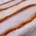 リトルマーメイド - 厚切り柔らかヒレカツサンド290円（税抜）