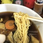 ら～めん笑 - ドンパンらーめん　麺アップ