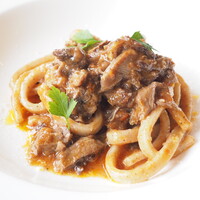 インカント - 自家製　全粒粉パスタルンゲッティ　シャラン鴨のラグーソース