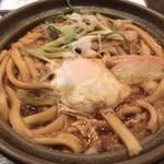 酒と味噌煮込み 味噌煮込罠 - 味噌煮込みうどん（900円）