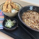 ゆで太郎 - 海老舞茸天丼セット（620円）