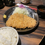 勝烈亭 新市街本店 - とんかつ