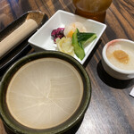 勝烈亭 新市街本店 - お新香など