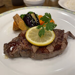 ステーキハウス　おおね - 料理写真:ディナーAコース 国産牛ヒレステーキ 3850円　お肉おいしい！