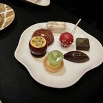 ガストロノミー ジョエル・ロブション - 